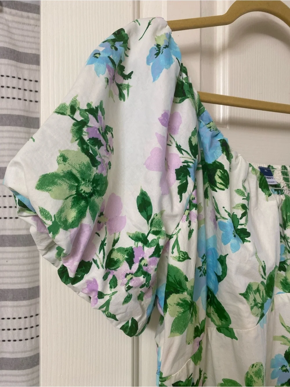 Old Navy Multicolored Cotton Floral Puff Sleeve Smocked Back V-Neck Top Size XL